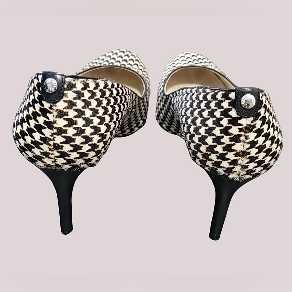 Michael Kors Houndstooth Horse Hair Pumps - Picture 6 of 8